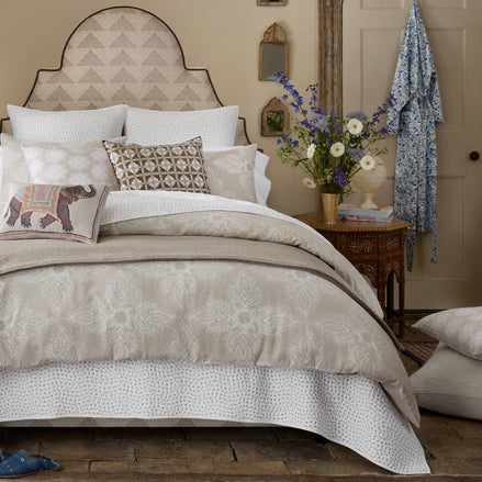 Dasati Sand Duvet Set by John Robshaw