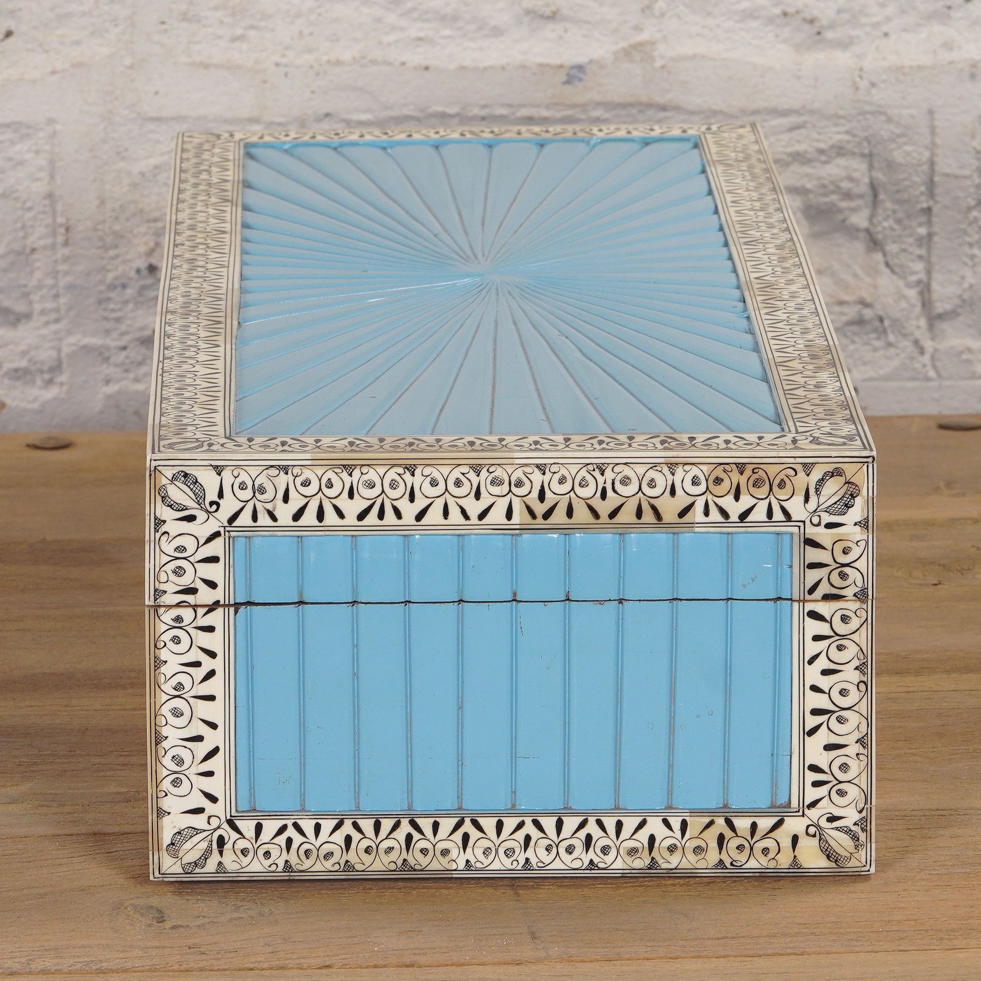 Mani Sky Bone Inlay Box