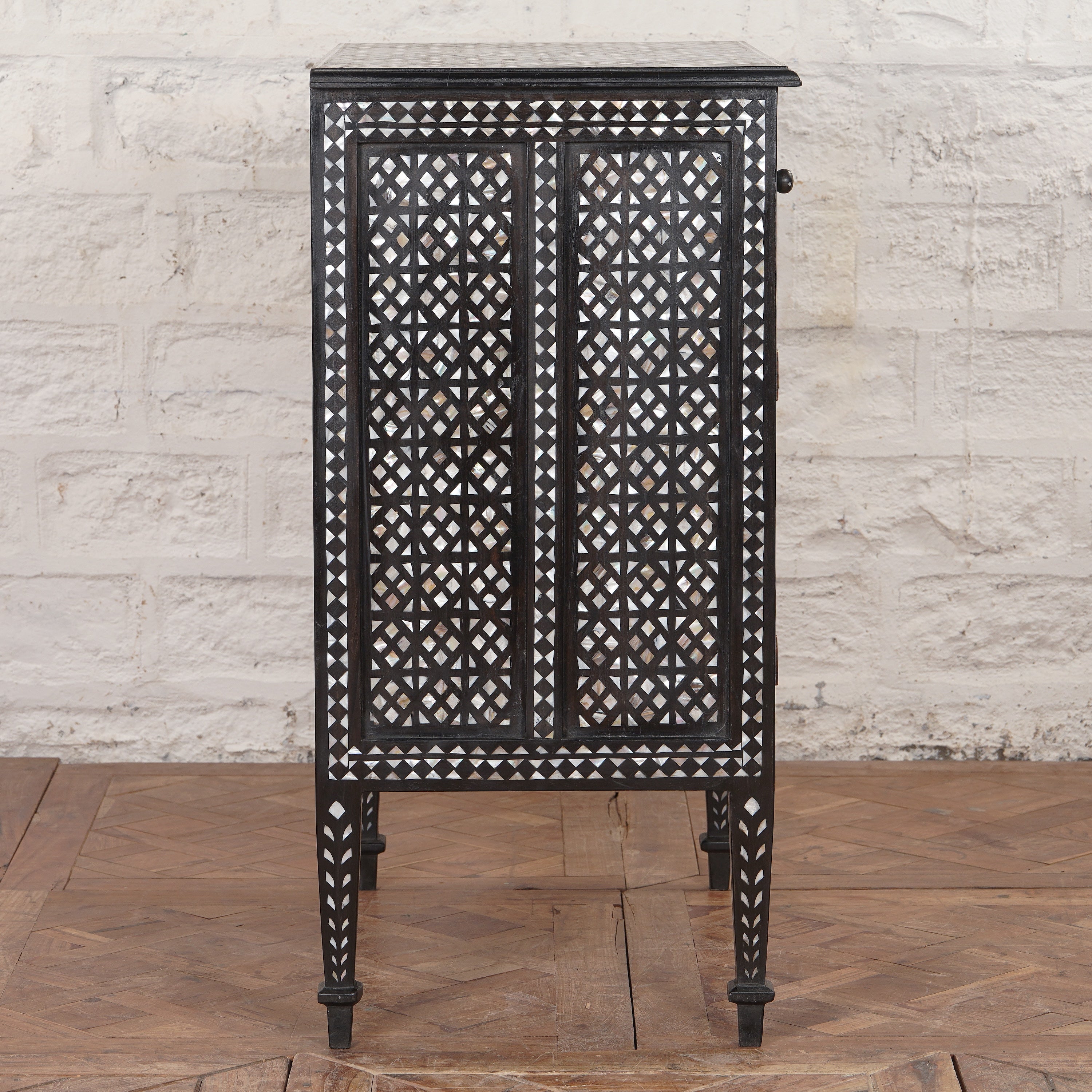 Riya Mother of Pearl Inlay Sideboard