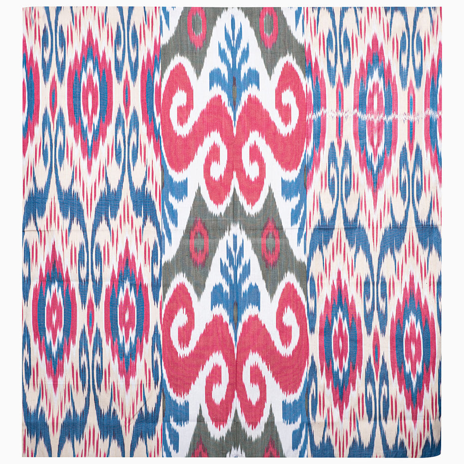 Mere Illusion Medium Ikat Tapestry