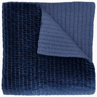 Velvet Indigo Quilt - High Quality Image of 