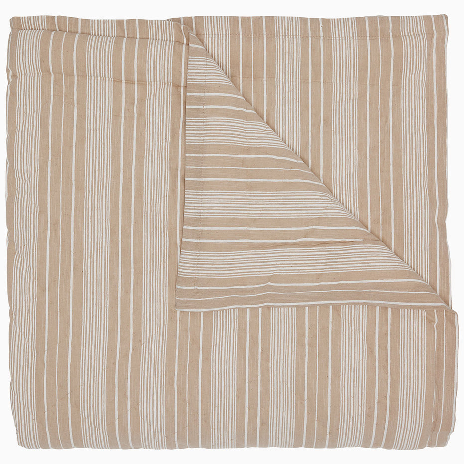 Darika White Quilt by John Robshaw