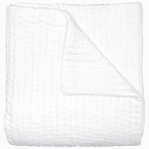 Velvet White Quilt